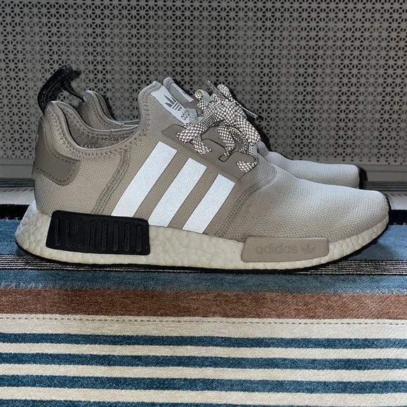 nmd_r1 tan